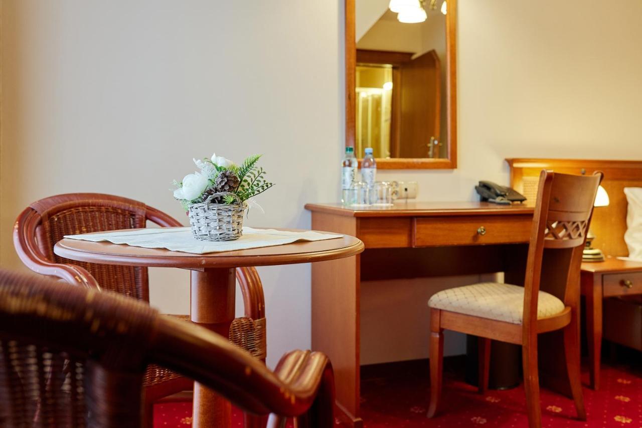 Hotel Burkaty Białka