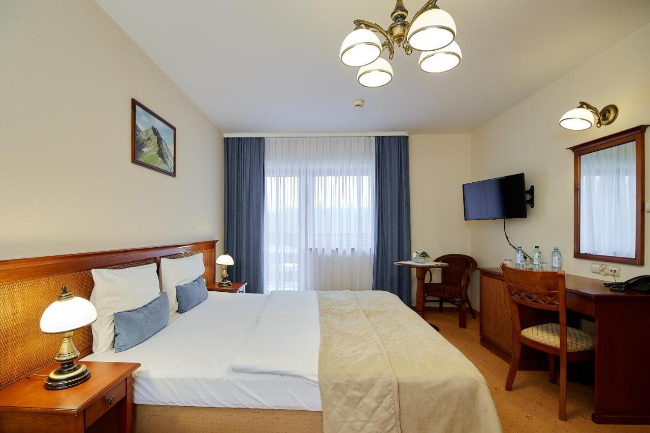 Burkaty 3* Białka